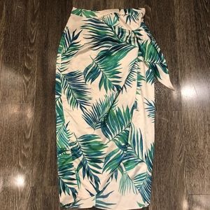 Palm tree vacation wrap skirt